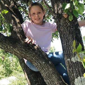 Meet your Posher, Addison